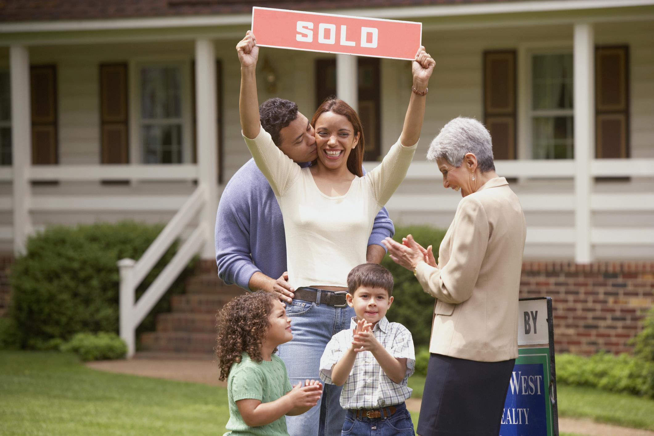 5 Home-Buying Tips for First-Timers and Old-Timers